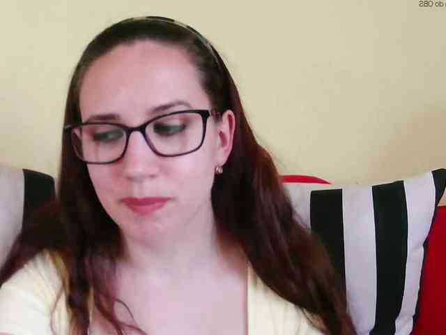 EmilyHot webcam