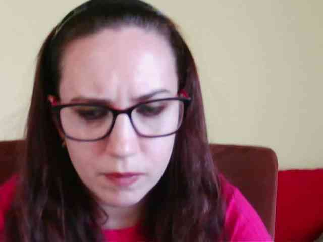 EmilyHot webcam