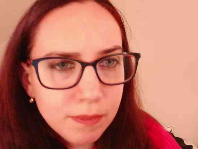 EmilyHot webcam