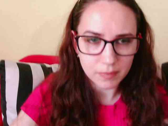 EmilyHot webcam