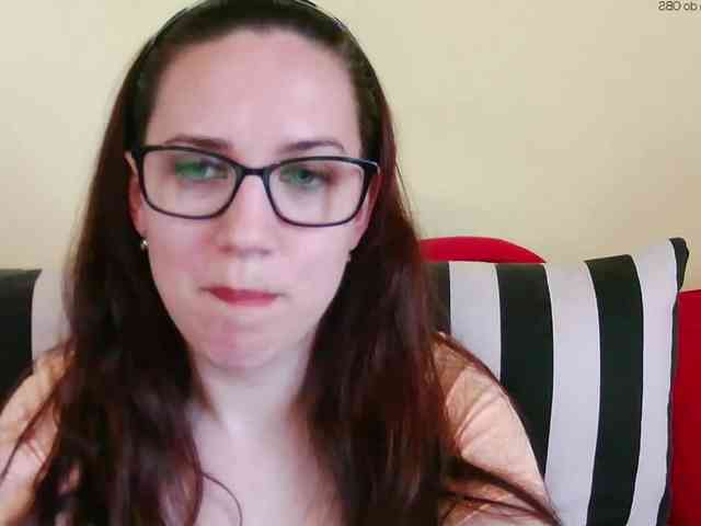 EmilyHot