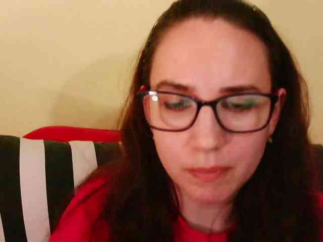 EmilyHot webcam