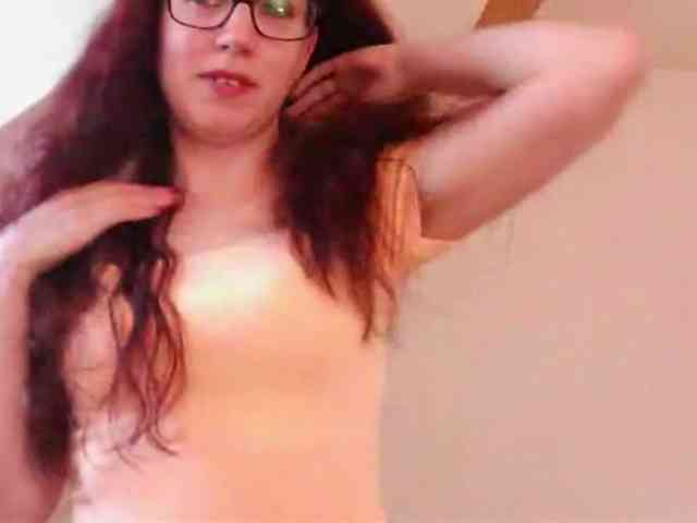 EmilyHot webcam