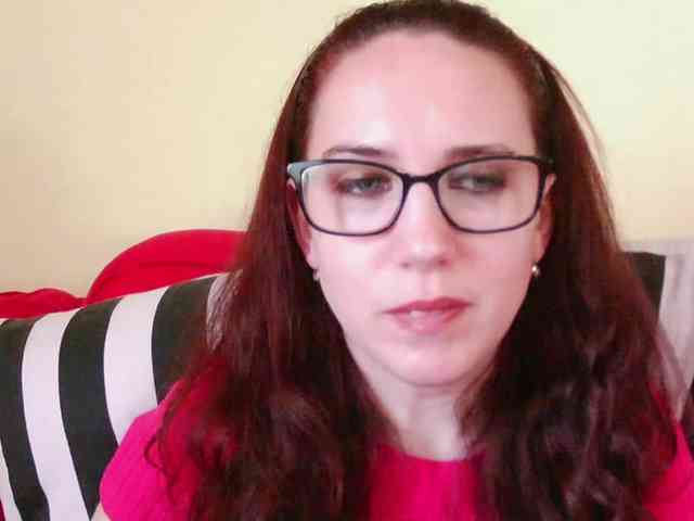EmilyHot webcam