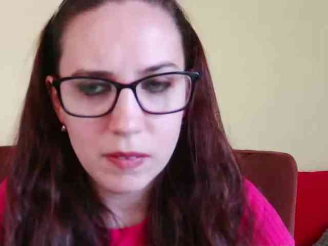 EmilyHot webcam