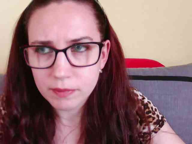 EmilyHot webcam