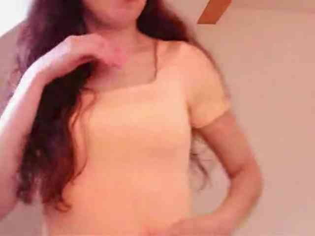 EmilyHot webcam