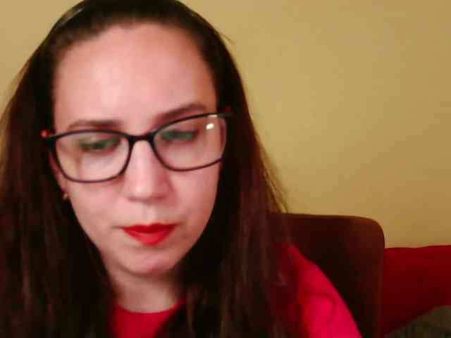 EmilyHot