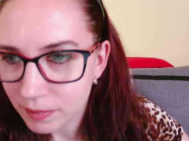 EmilyHot webcam
