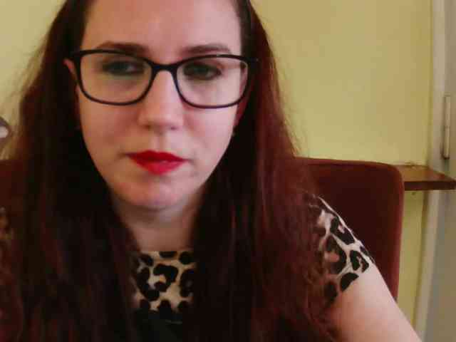 EmilyHot webcam
