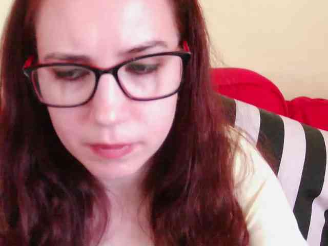EmilyHot webcam