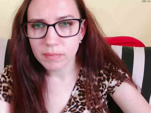 EmilyHot webcam