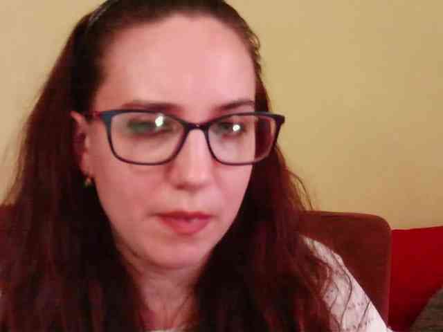 EmilyHot webcam