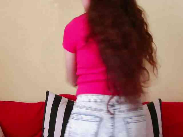 EmilyHot webcam