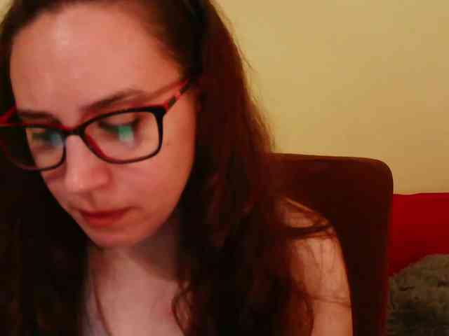 EmilyHot webcam