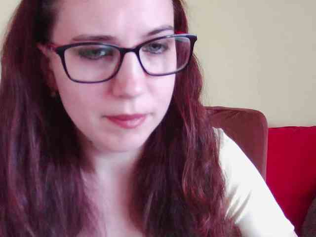EmilyHot webcam
