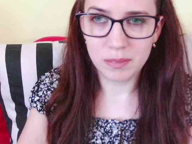 EmilyHot webcam