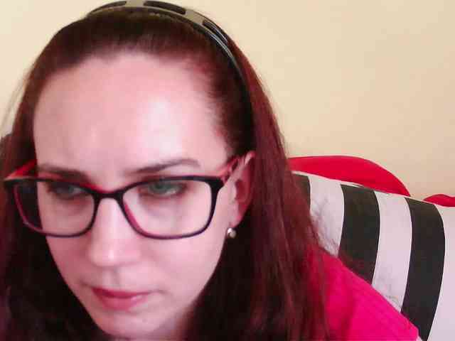 EmilyHot webcam