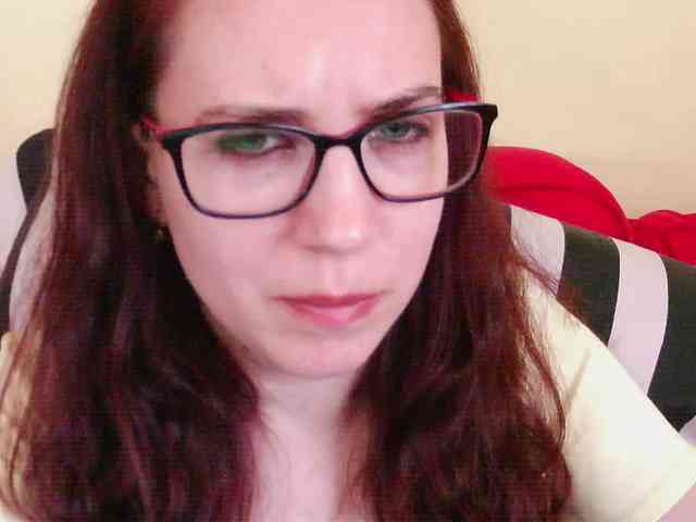 EmilyHot webcam