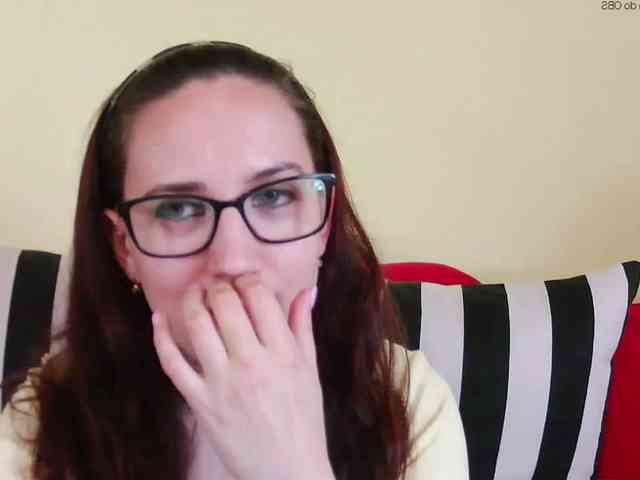 EmilyHot webcam