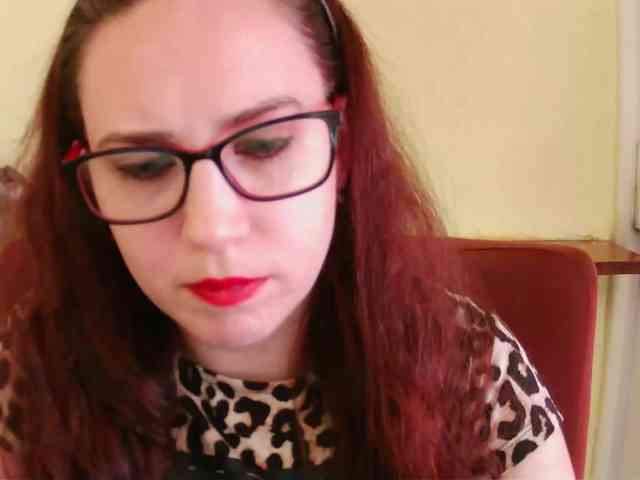 EmilyHot webcam