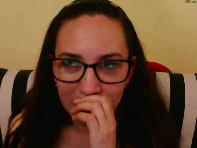 EmilyHot