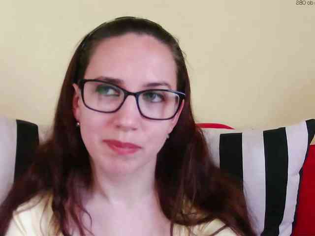 EmilyHot