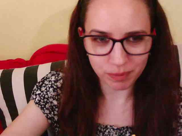 EmilyHot webcam