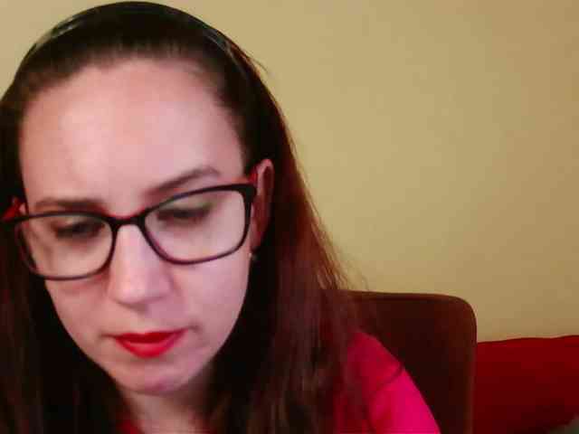 EmilyHot webcam