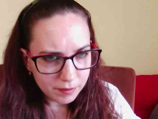 EmilyHot webcam