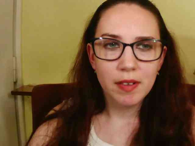 EmilyHot