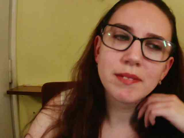 EmilyHot