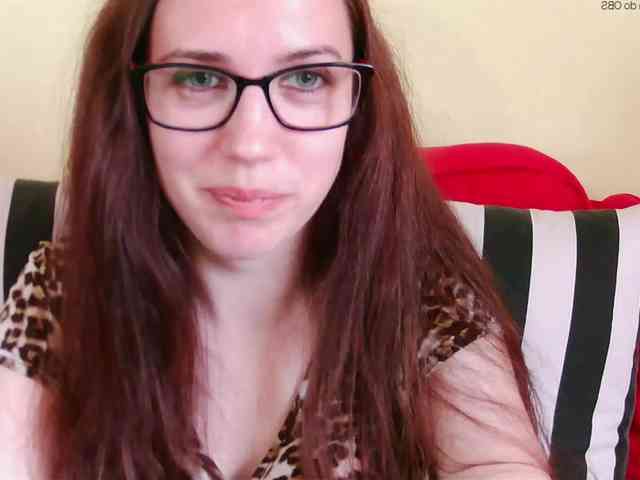 EmilyHot webcam