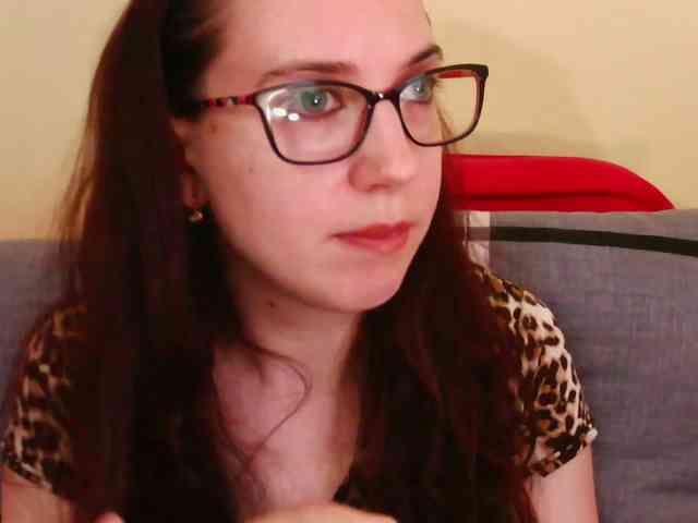 EmilyHot - Girl 