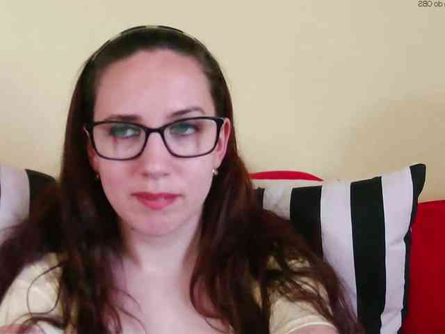 EmilyHot
