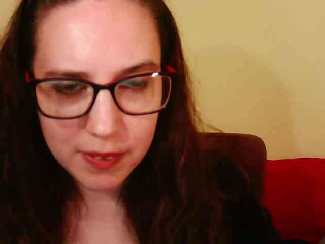 EmilyHot webcam