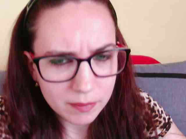 EmilyHot