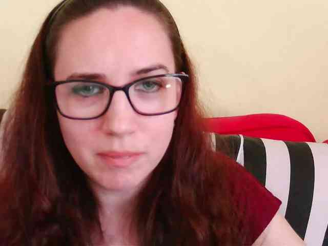 EmilyHot webcam