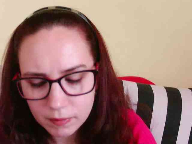 EmilyHot webcam