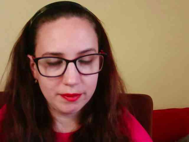 EmilyHot webcam