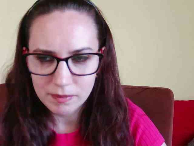 EmilyHot webcam