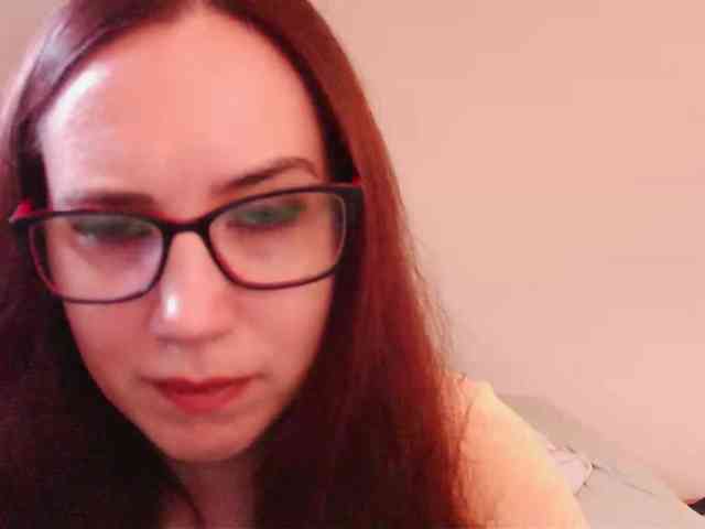 EmilyHot webcam