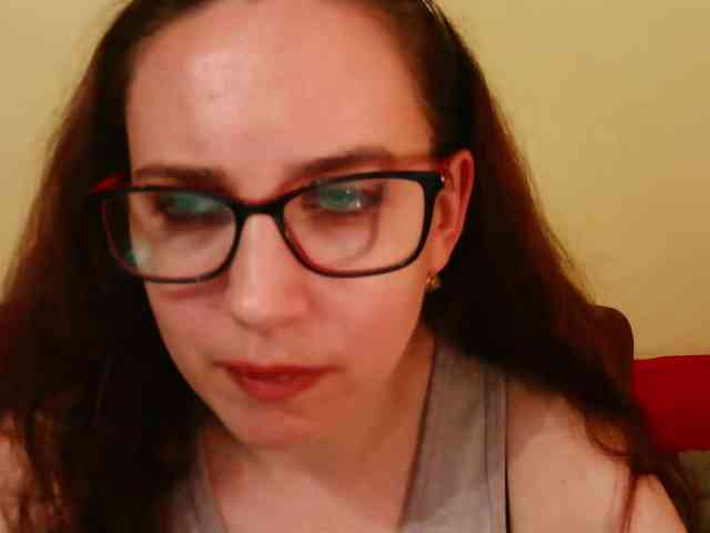 EmilyHot webcam