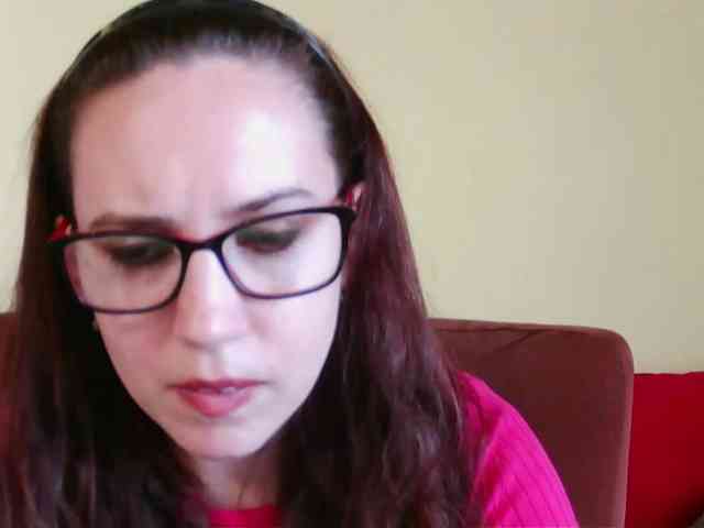 EmilyHot webcam
