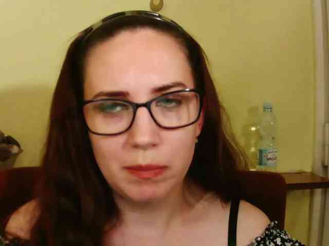EmilyHot