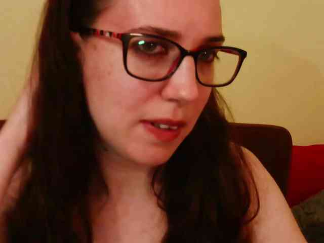 EmilyHot webcam