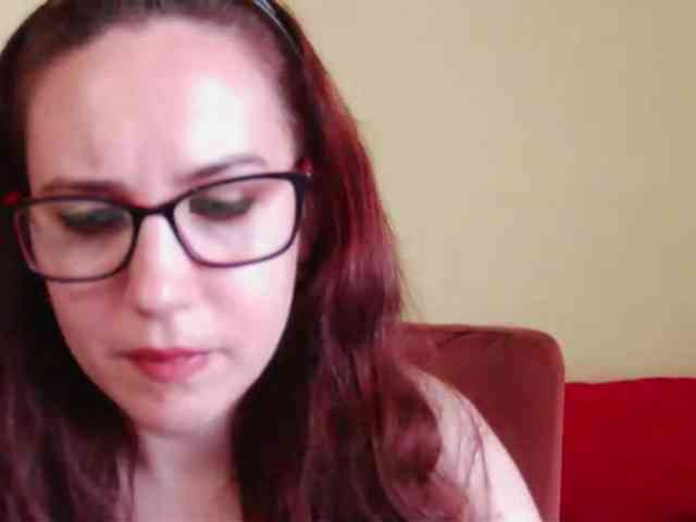 EmilyHot webcam