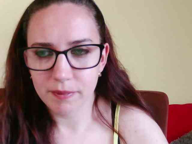 EmilyHot webcam