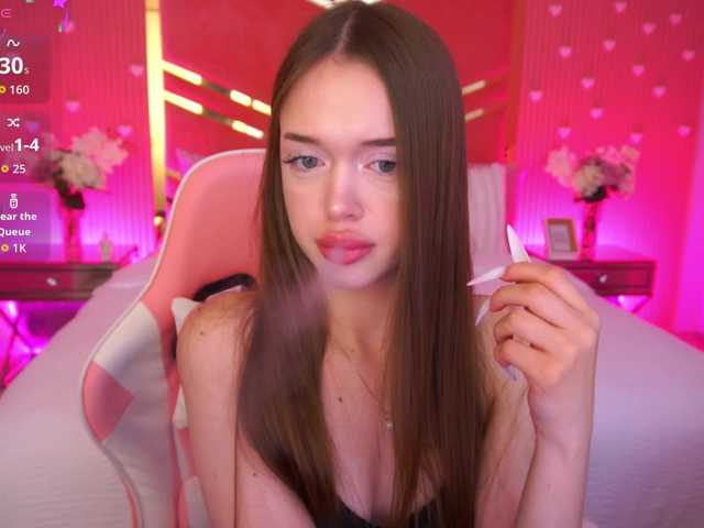 LunarBarbie live cam on BongaCams