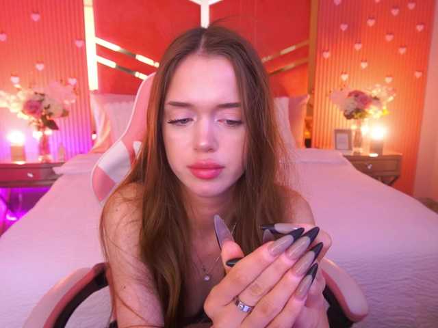 LunarBarbie live cam on BongaCams